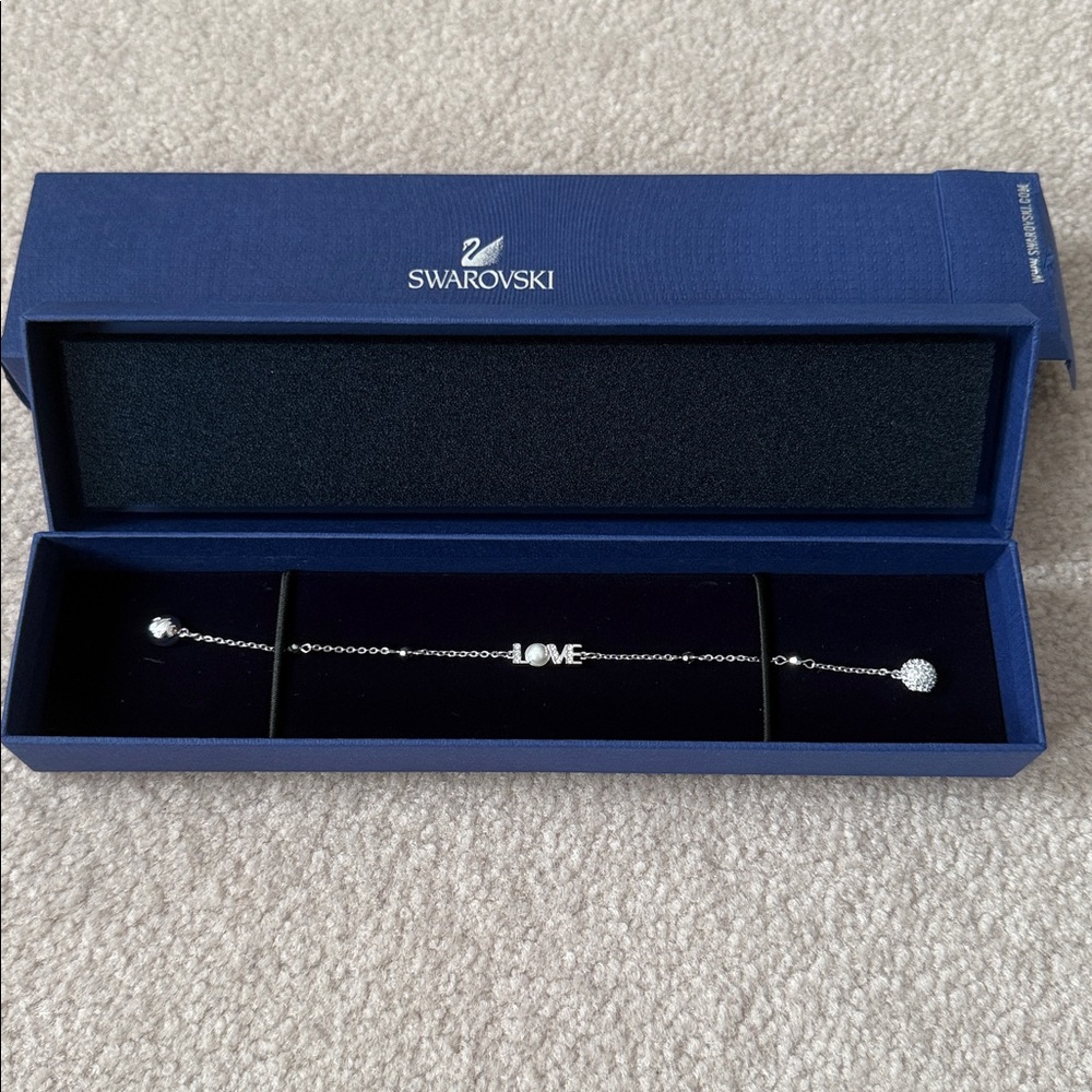Swarovski love bracelet